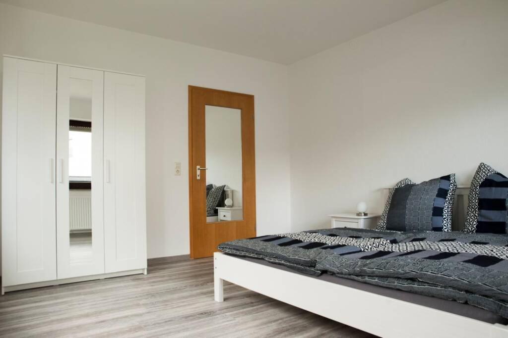 Exklusive Ferienwohnung In Einbeck, Zentrum! Neu!! Екстериор снимка